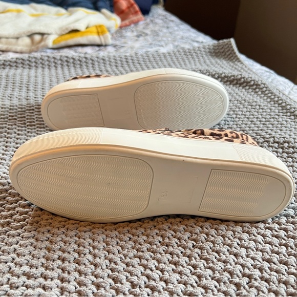 Leopard Print Sneakers - Picture 6 of 7